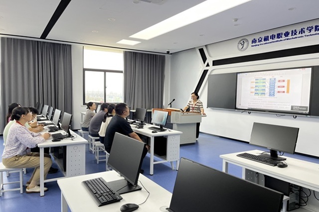 共建“底層基礎(chǔ)+中層模塊+高層方向”課程體系，賦能智慧園區(qū)產(chǎn)業(yè)鏈發(fā)展